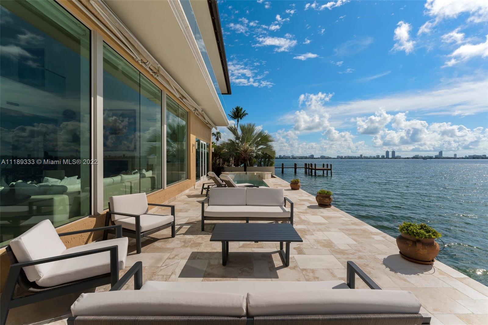 NORTH BAY ISLAND - Residential