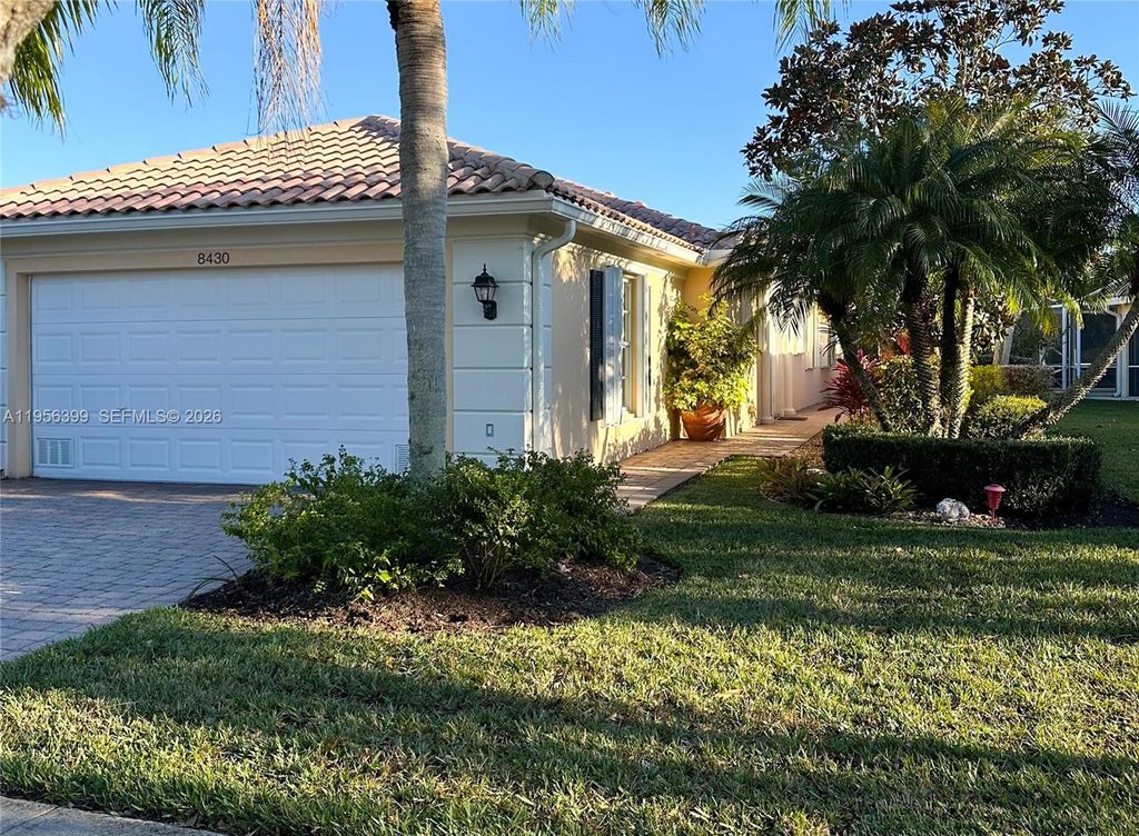 Photo of 8430 SE Retreat Dr, Hobe Sound, FL 33455 (MLS # A11956399)