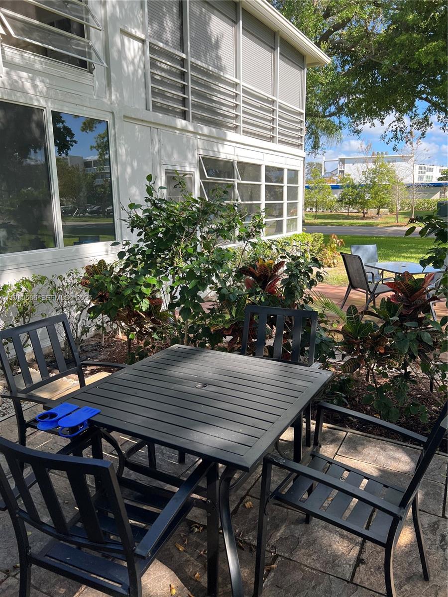 HARWOOD H CONDO - Residential Lease