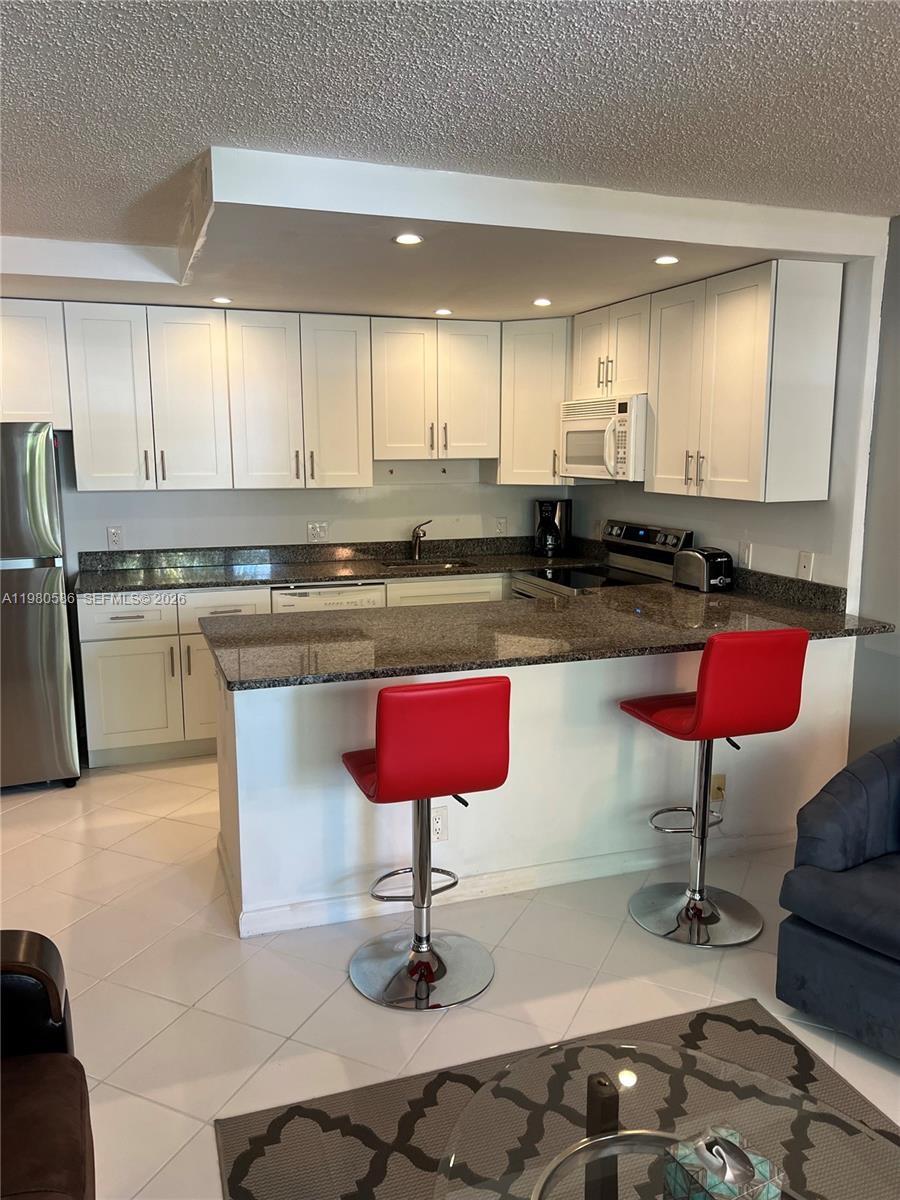 HARWOOD H CONDO - Residential Lease