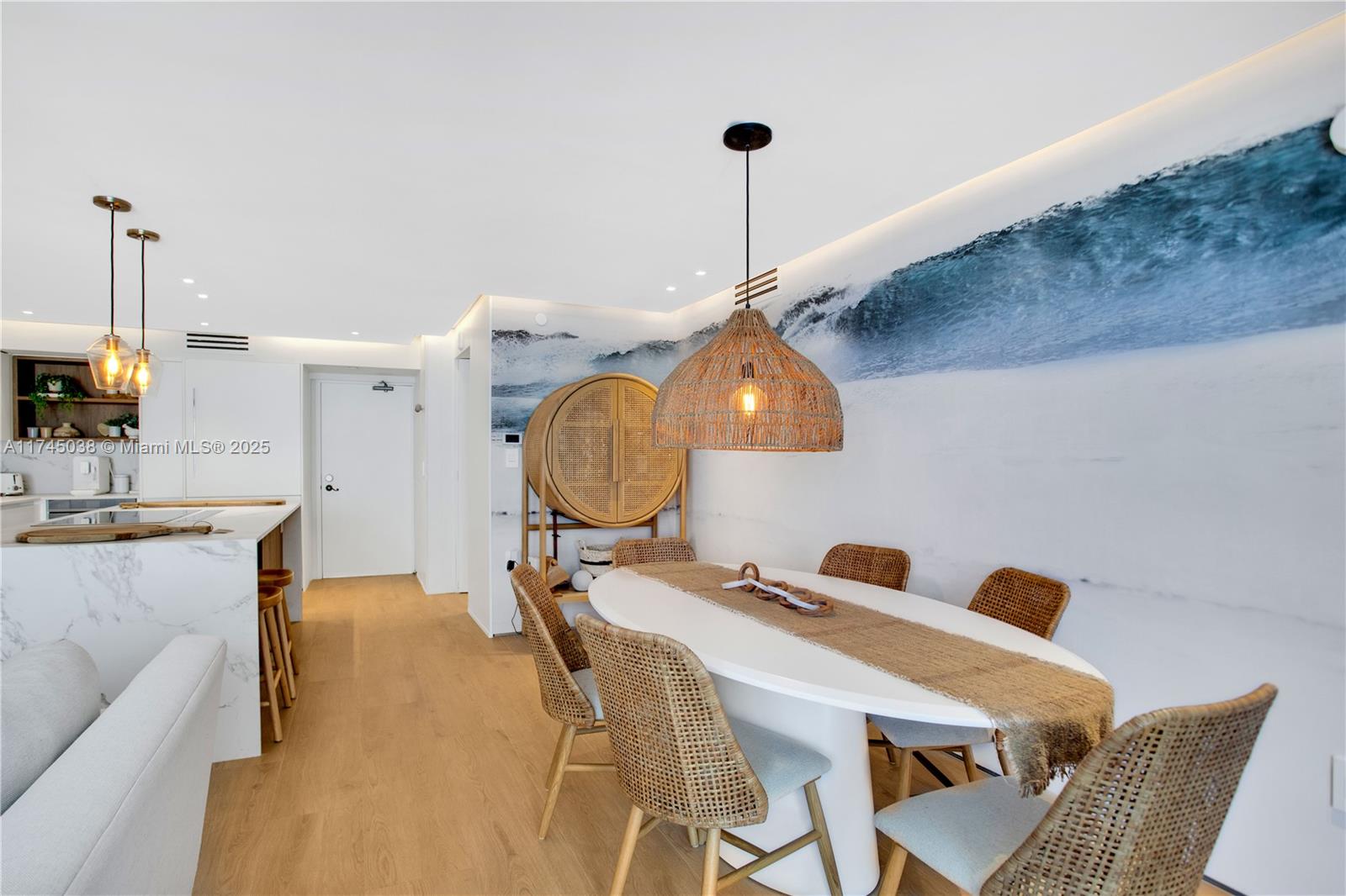 CARLISLE ON THE OCEAN CON - Residential Lease
