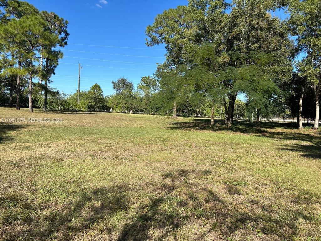 Photo of 17970 50th St N, Loxahatchee, FL 33470 (MLS # A11951975)