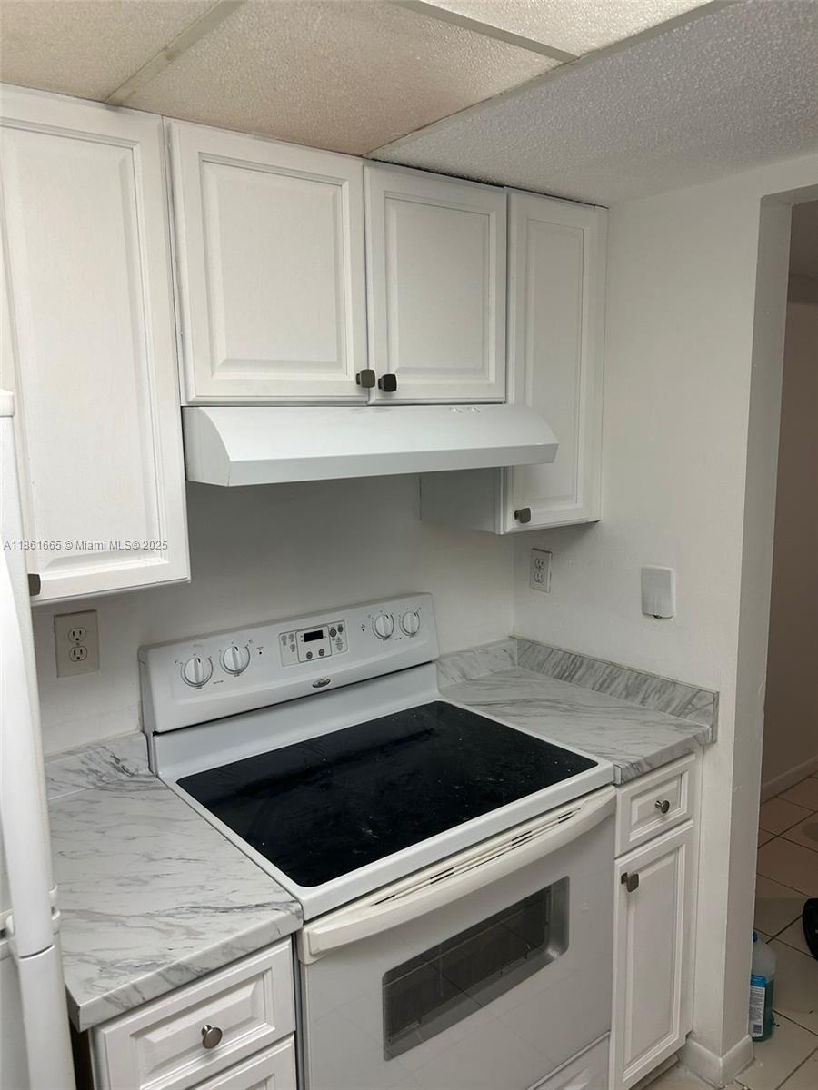 576 NW 114th Ave 203