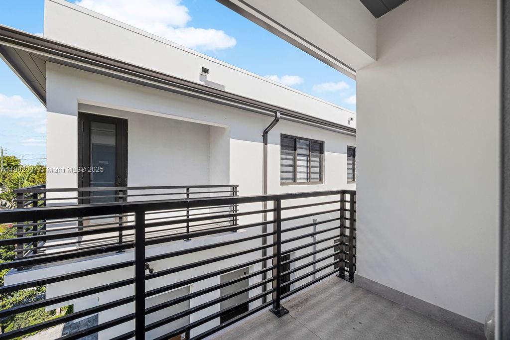 VICTORIA PARK CORR AMEN P - Residential