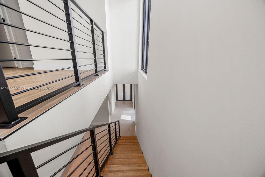 VICTORIA PARK CORR AMEN P - Residential