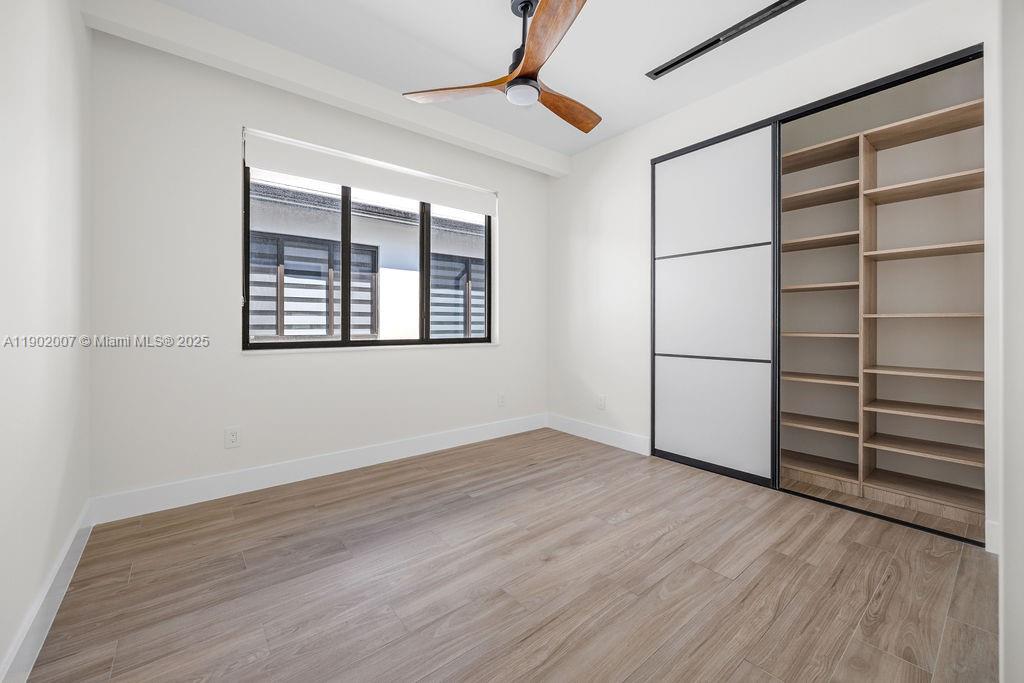 VICTORIA PARK CORR AMEN P - Residential