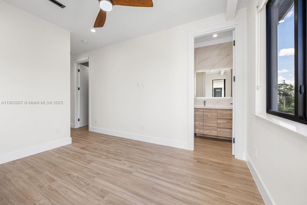 VICTORIA PARK CORR AMEN P - Residential