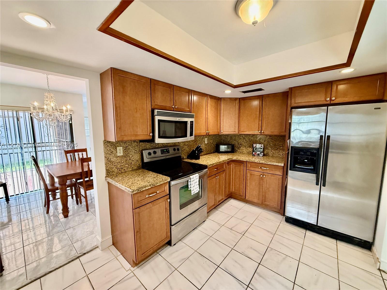 KENLAND HOMES - Residential