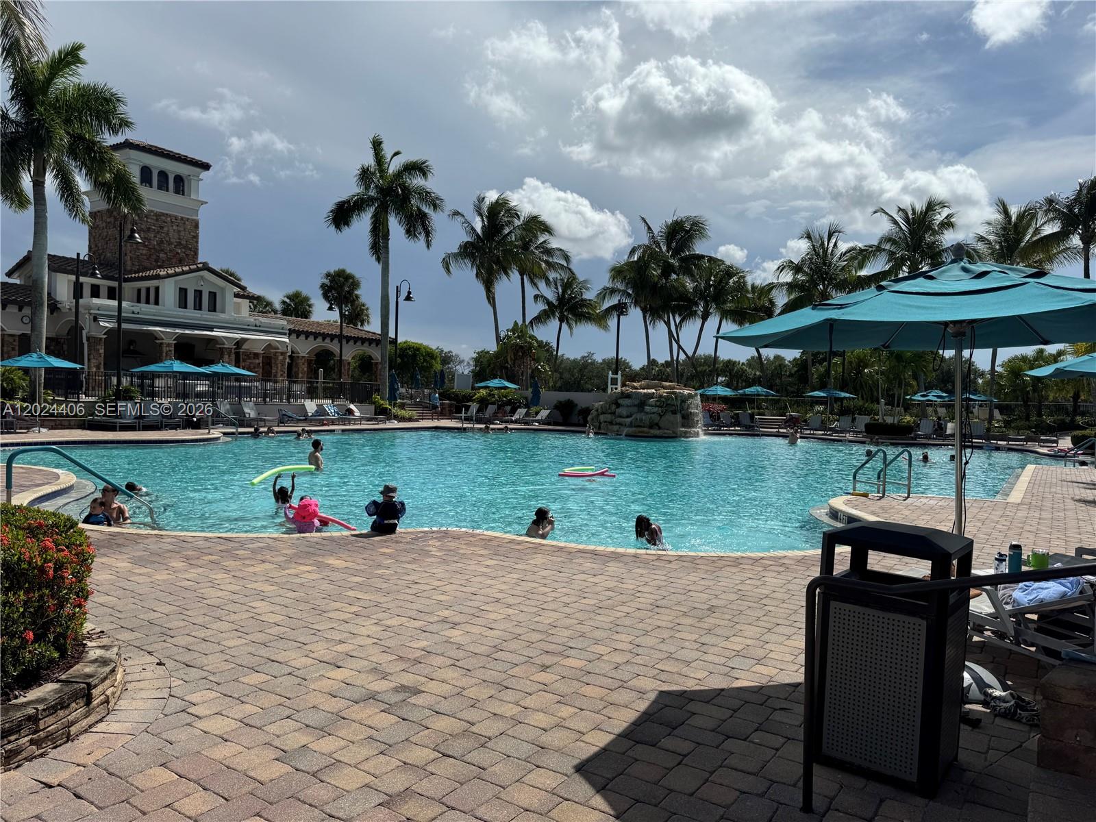 HERON BAY CENTRAL - Residential Lease