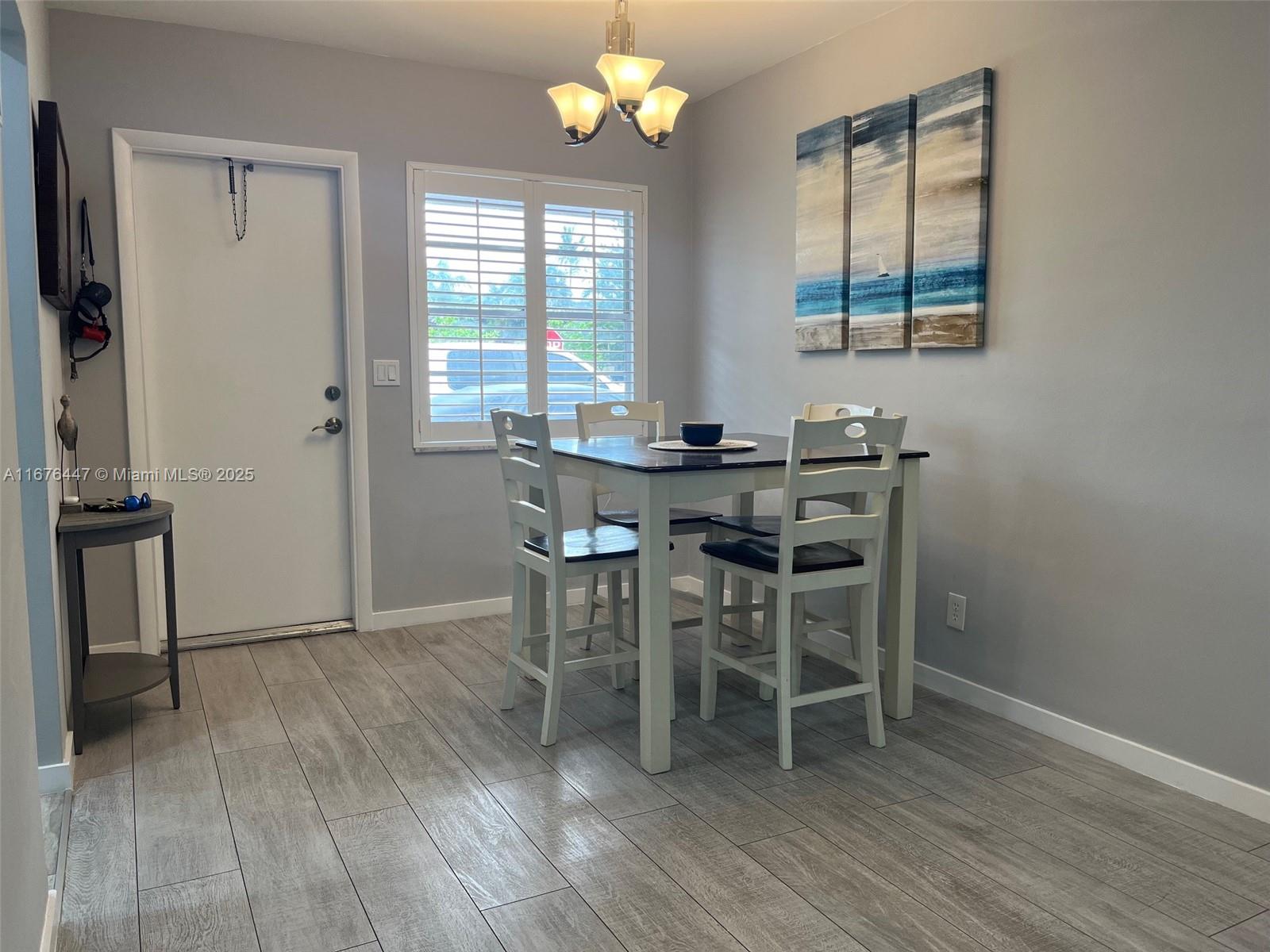 GOLDEN ISLES CONDO APTS - Residential