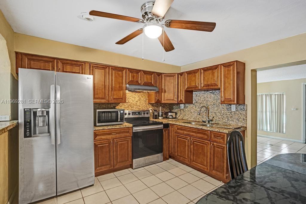 KENDALL GREEN SEC - Residential