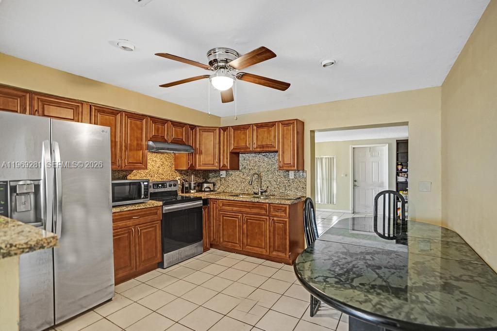 KENDALL GREEN SEC - Residential