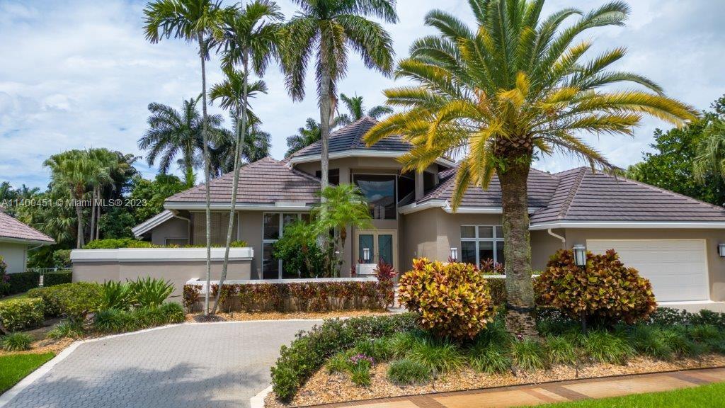 ST ANDREWS COUNTRY CLUB - Residential