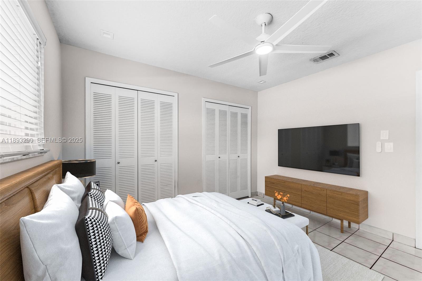 SEVILLA HEIGHTS - Residential