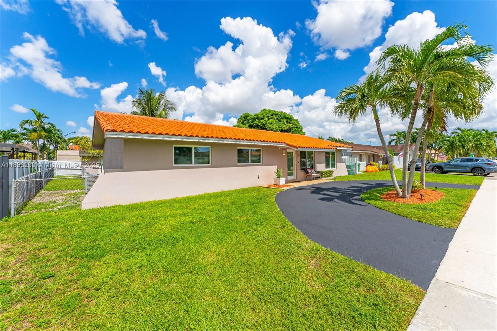 SEVILLA HEIGHTS - Residential