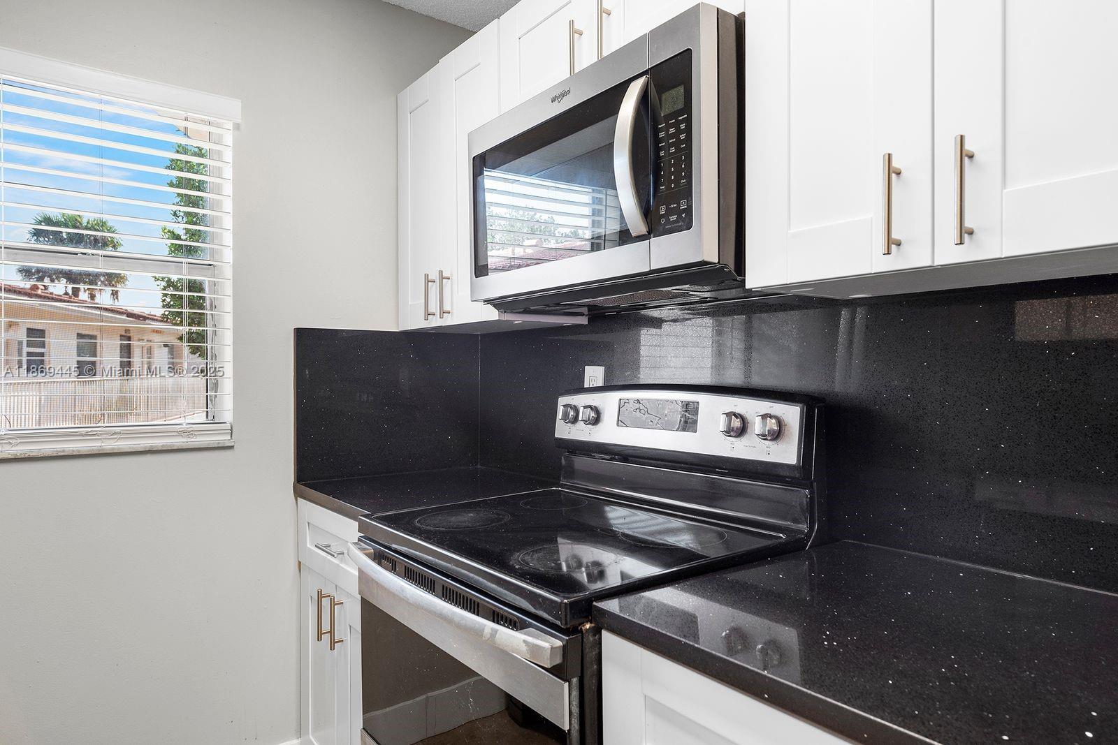 VICTORIA SQUARE CONDO - Residential