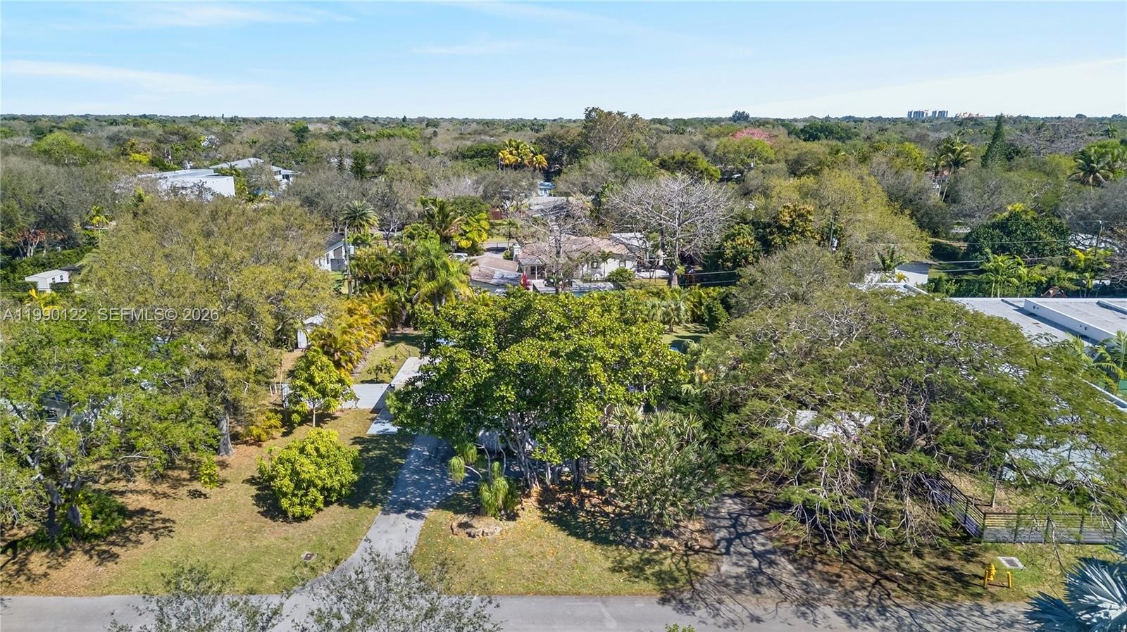 PINE TREE ESTATES - Residential