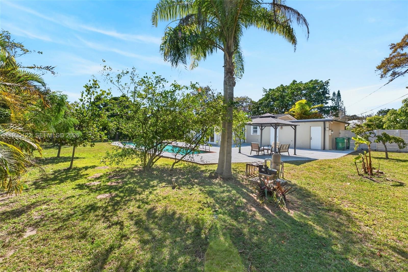 PINE TREE ESTATES - Residential