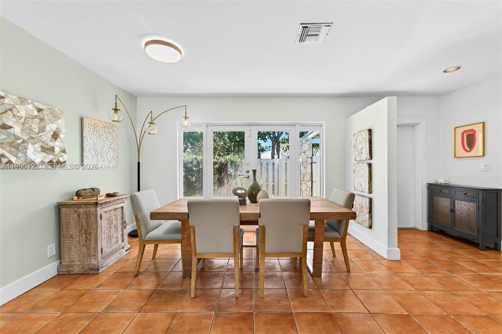 PINE TREE ESTATES - Residential