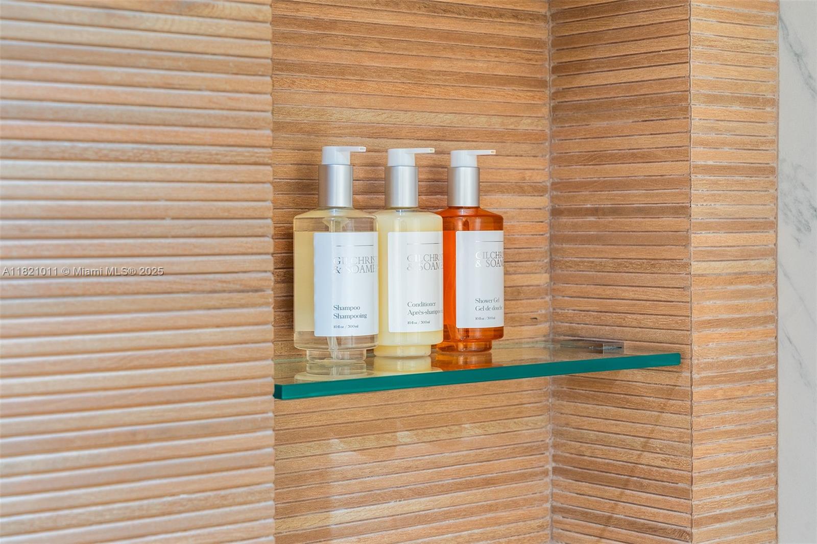 RONEY PALACE CONDO - Residential Lease