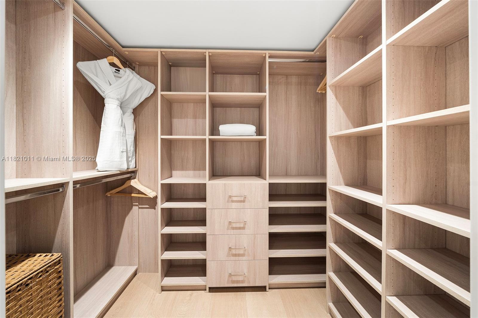 RONEY PALACE CONDO - Residential Lease