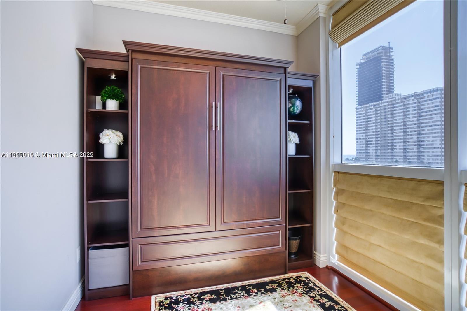 OCEAN MARINE YACHT CLUB C - Residential