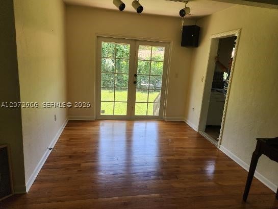 448 Cadagua Ave