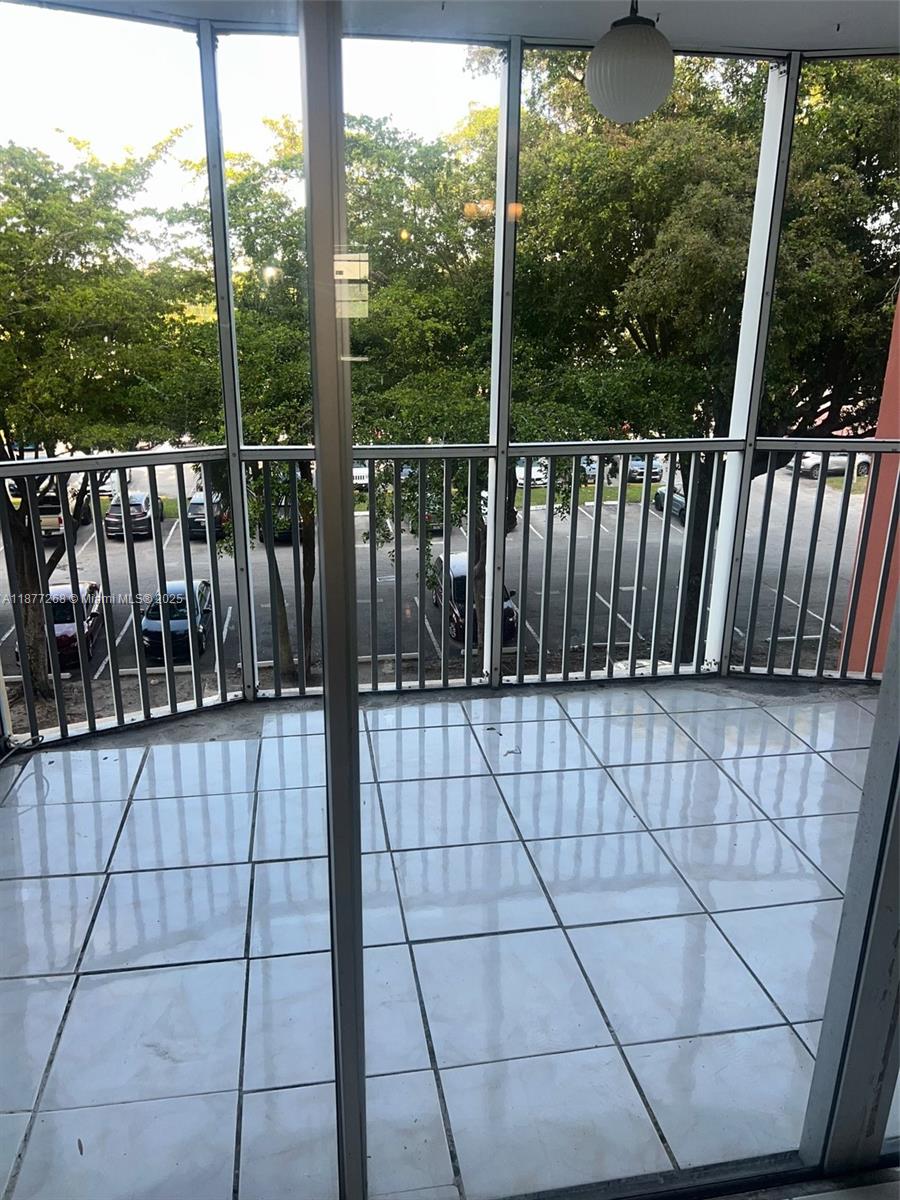 JADE WINDS GROUP - - Residential