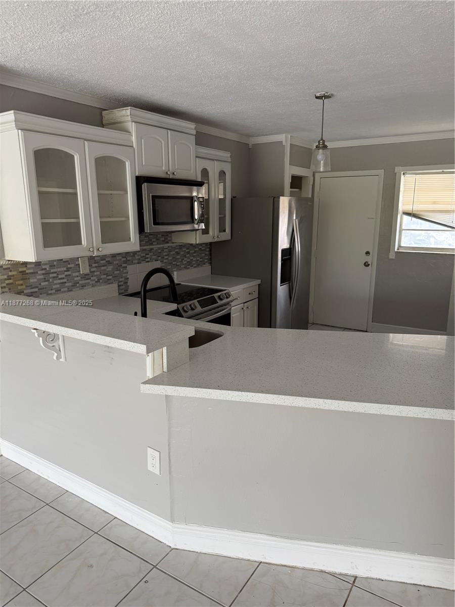 JADE WINDS GROUP - - Residential