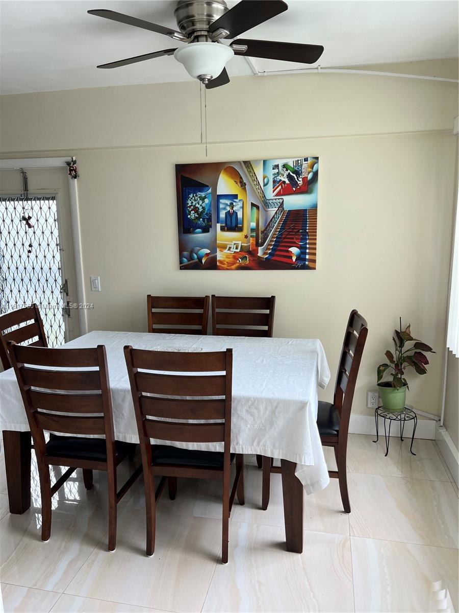 SUFFOLK AT CENTURY VILLAG - Residential