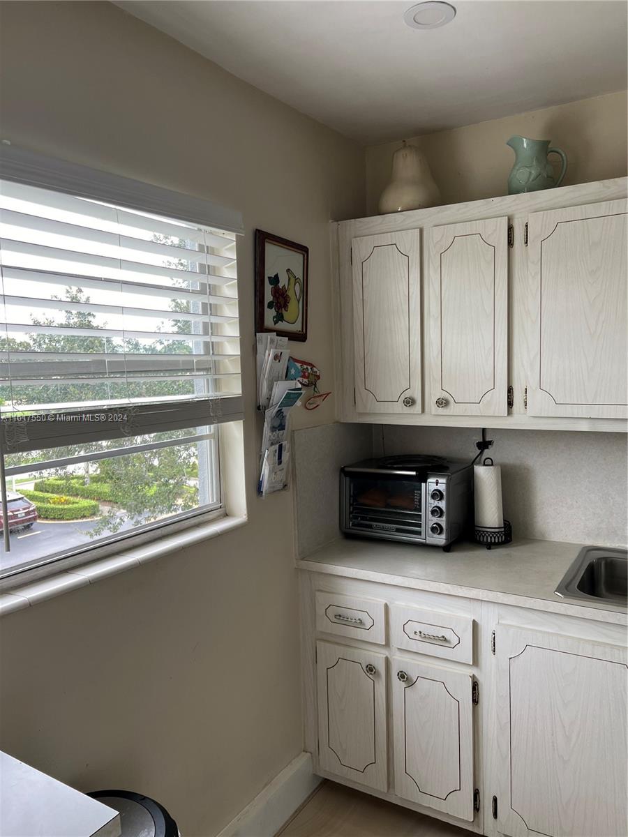SUFFOLK AT CENTURY VILLAG - Residential