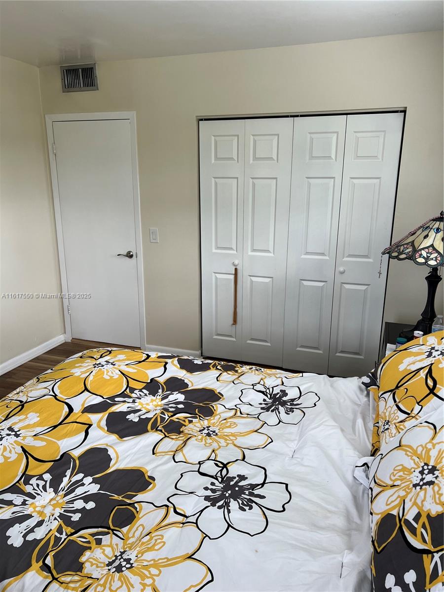 SUFFOLK AT CENTURY VILLAG - Residential