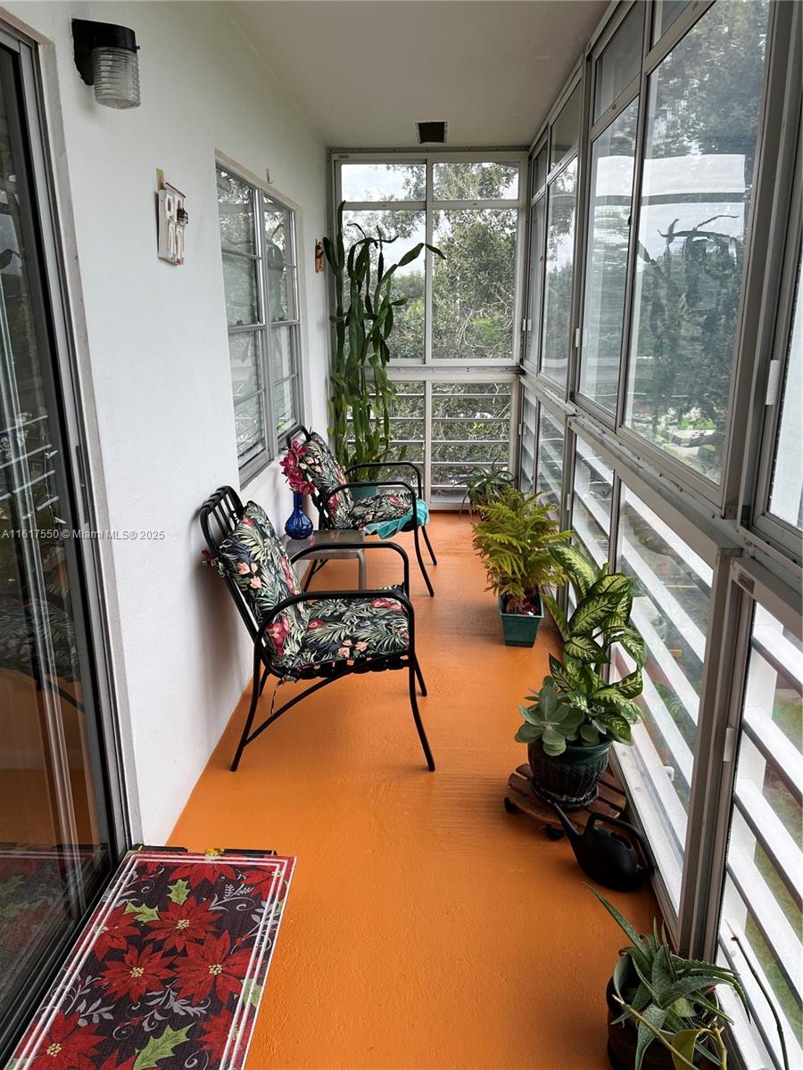 SUFFOLK AT CENTURY VILLAG - Residential