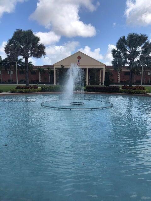 SUFFOLK AT CENTURY VILLAG - Residential