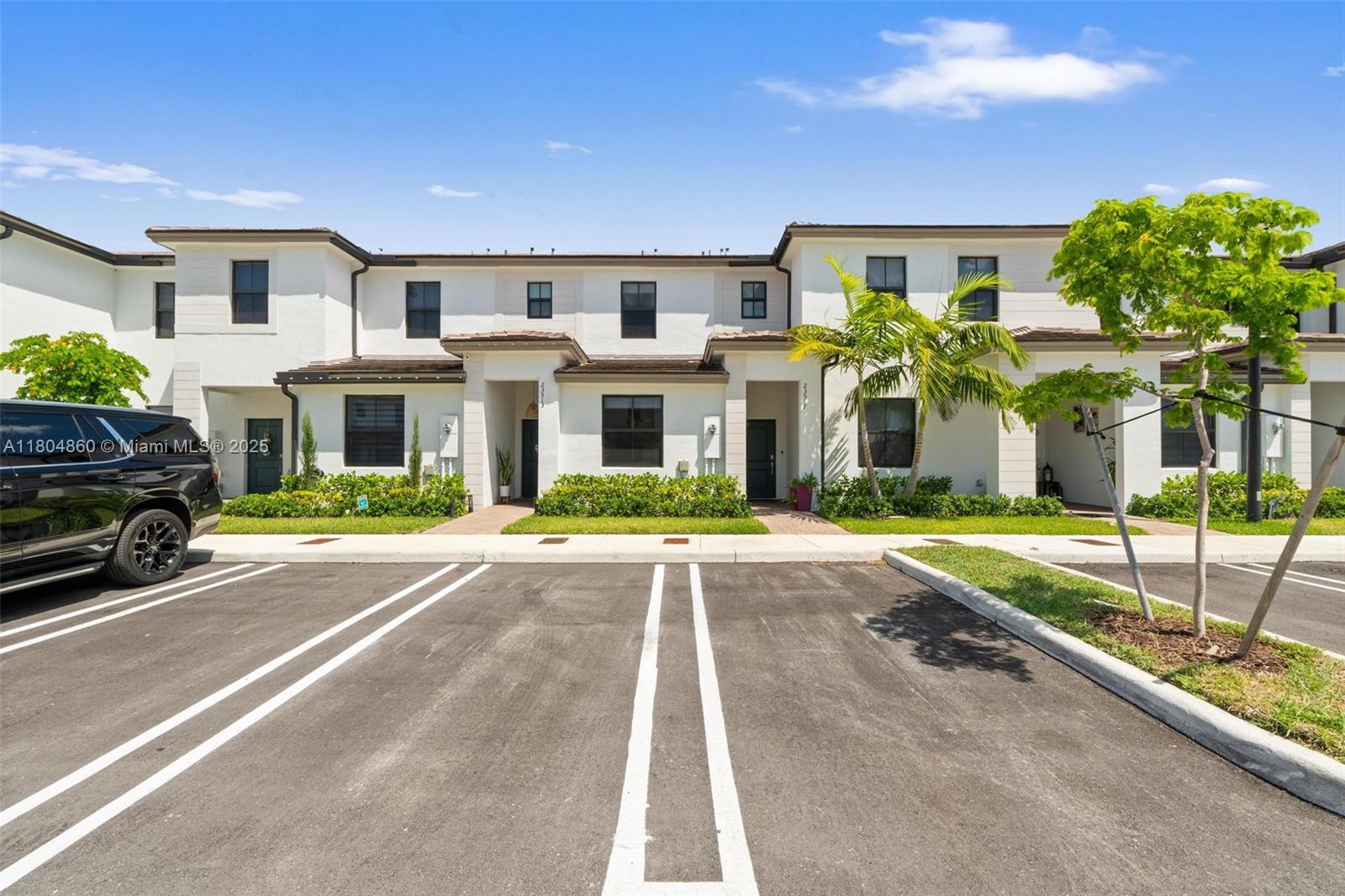 Property for Sale at 23517 Sw 127th Pl, Homestead, Miami-Dade County, Florida - Bedrooms: 3 
Bathrooms: 3  - $459,990