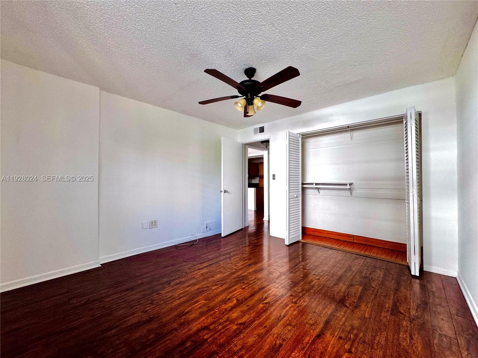 WEST OAKS CONDO - Residential