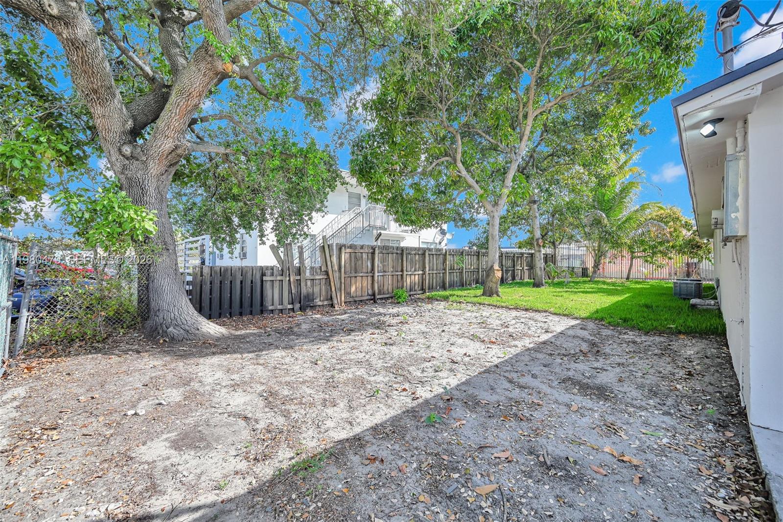 ESTELLE PARK NO 2 - Residential Income