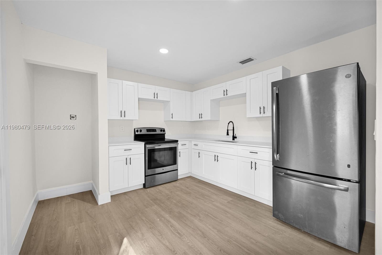 ESTELLE PARK NO 2 - Residential Income