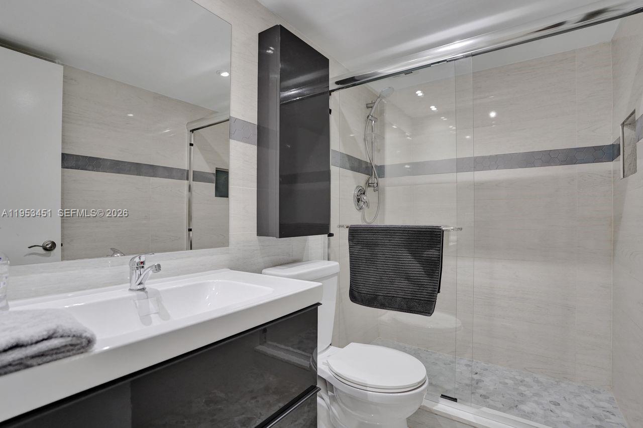 NO 22 PALM-AIRE COUNTRY C - Residential