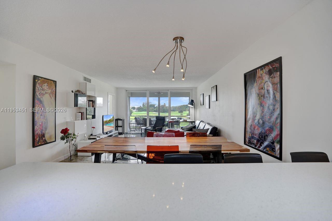 NO 22 PALM-AIRE COUNTRY C - Residential