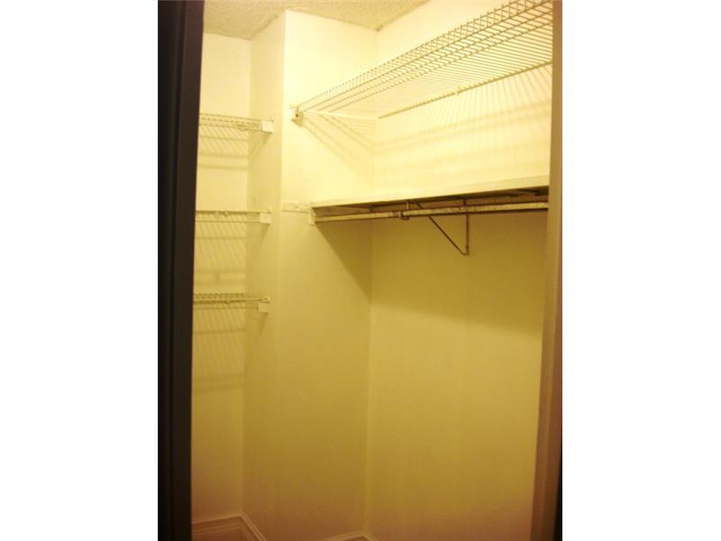 GOLFVIEW CLUB AT FONTAINE - Residential Lease