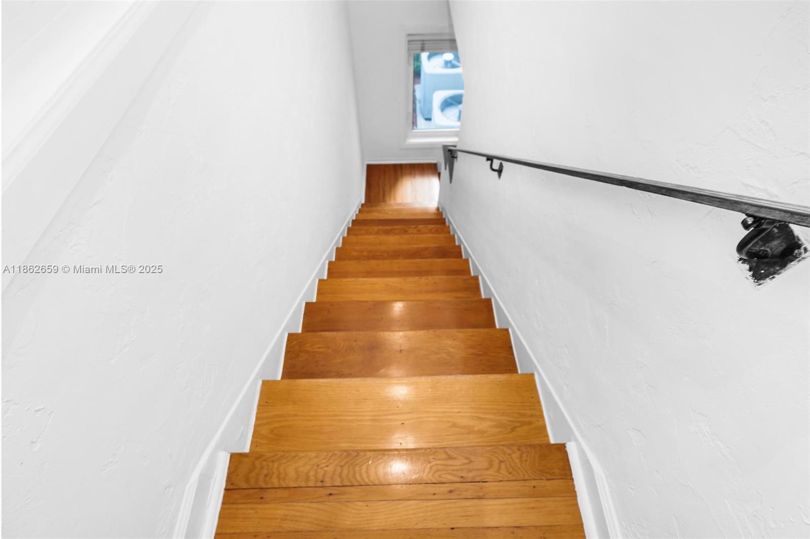 PALM VIEW SUB - Residential