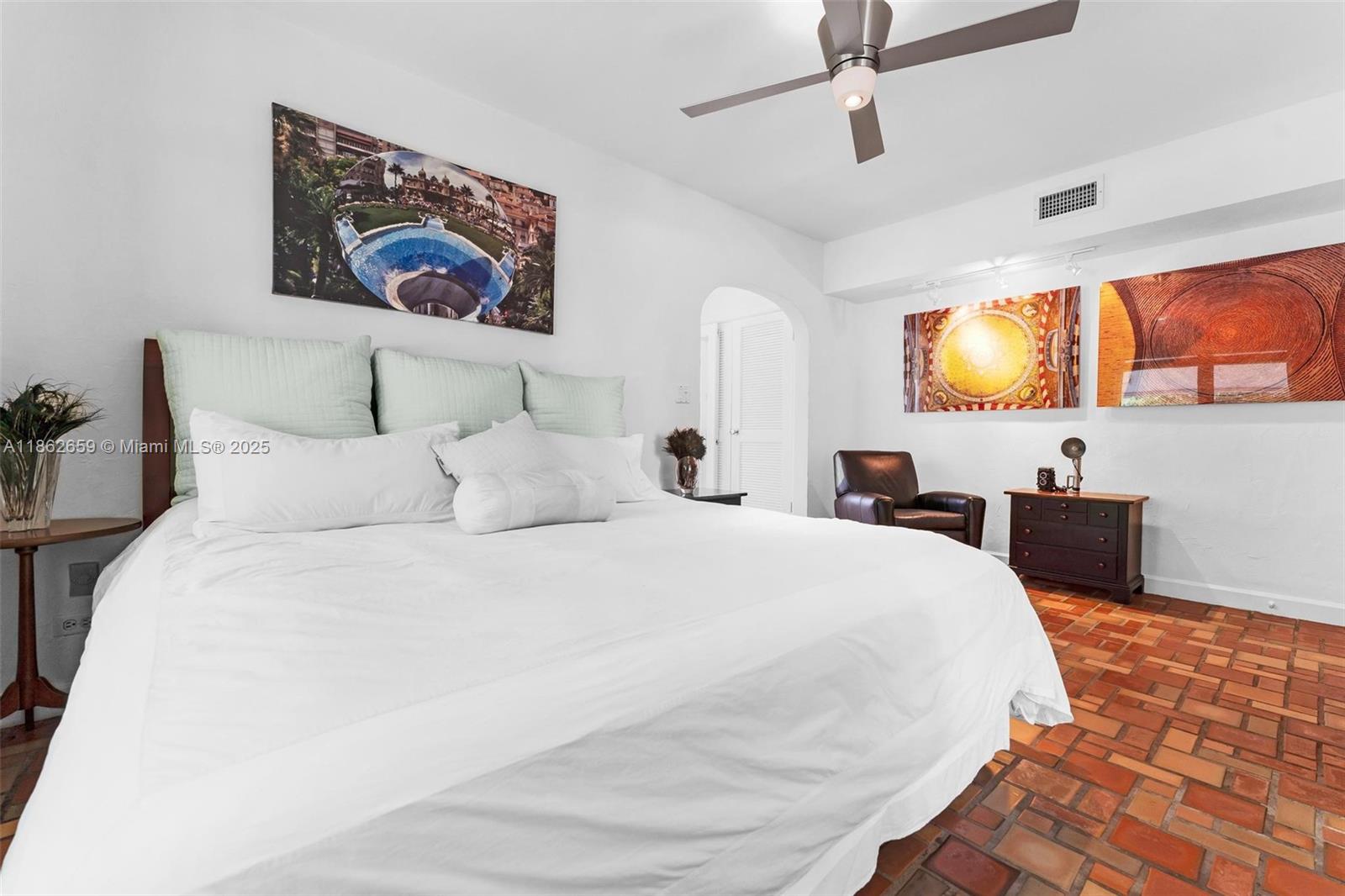 PALM VIEW SUB - Residential