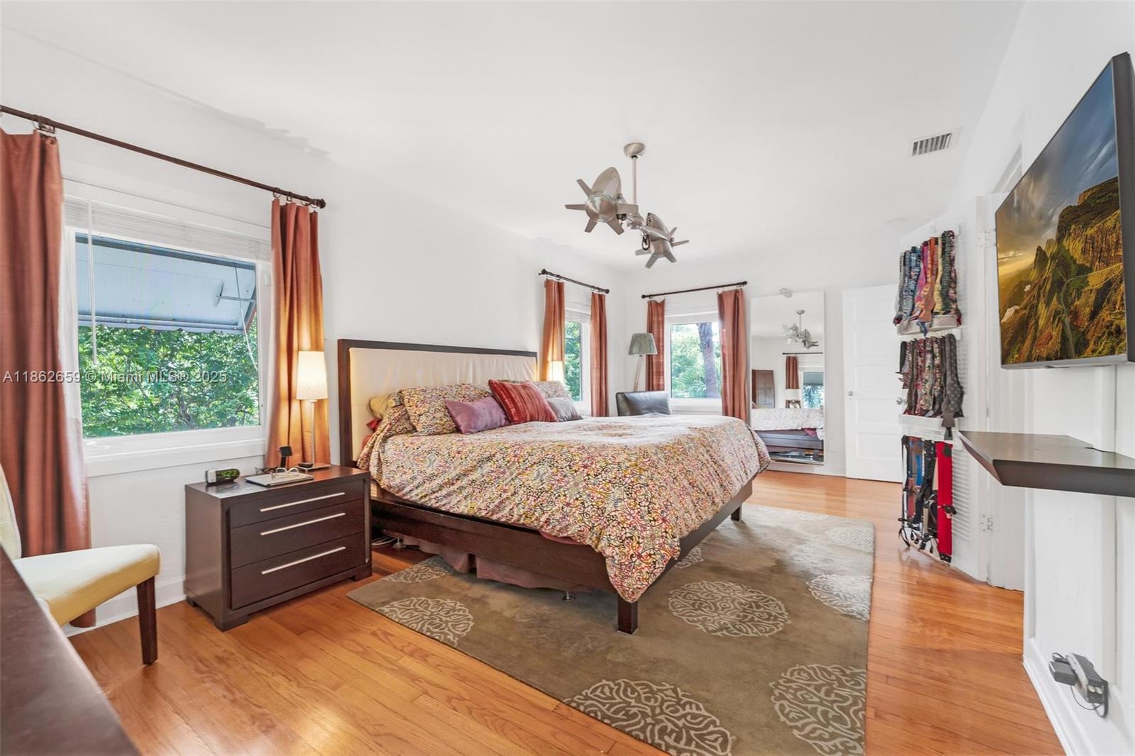 PALM VIEW SUB - Residential