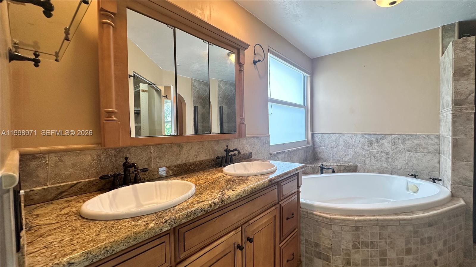 SCARBOROUGH II - Residential