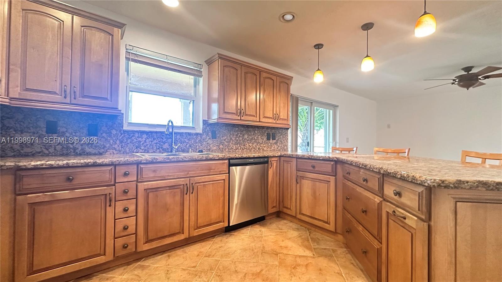 SCARBOROUGH II - Residential