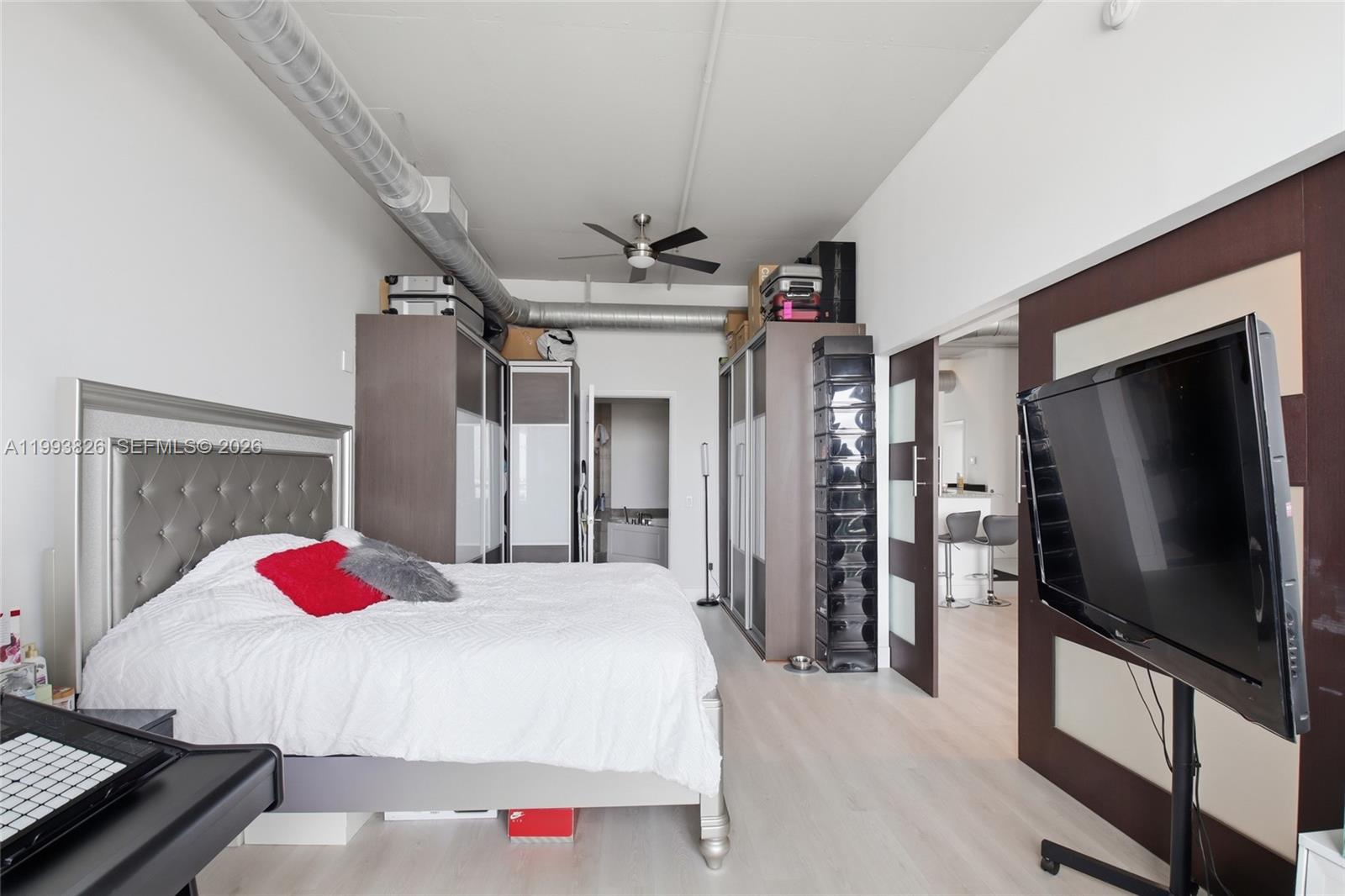 UPTOWN MARINA LOFTS CONDO - Residential