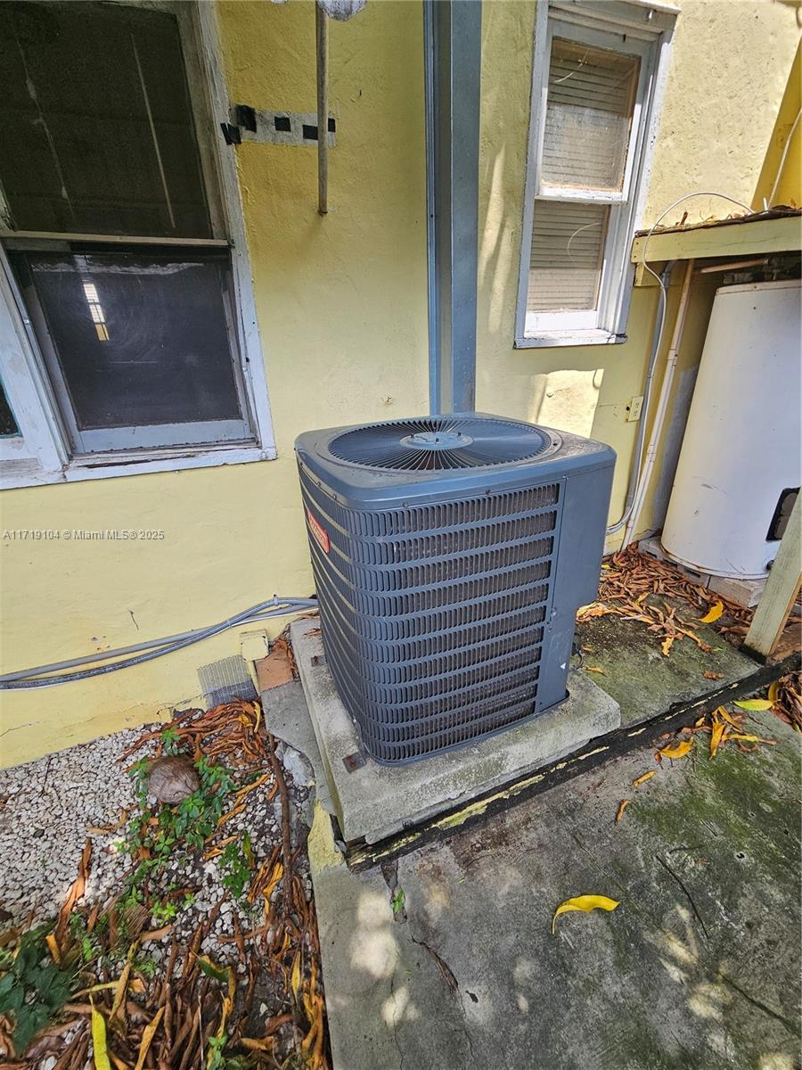 Location! Location!! West Miami Shores , Nice and cozy house. Huge back yard with mango tree. Parking for more than 6 cars. Tenants occupied, property is collecting $2575 on monthly rent (tenants on month to moth basis ) great investment opportunity. Main house is a 4/2 and there is and 1/1 efficiency on the back of the property with independent entrance . House needs a complete rehab (Frame Construction)