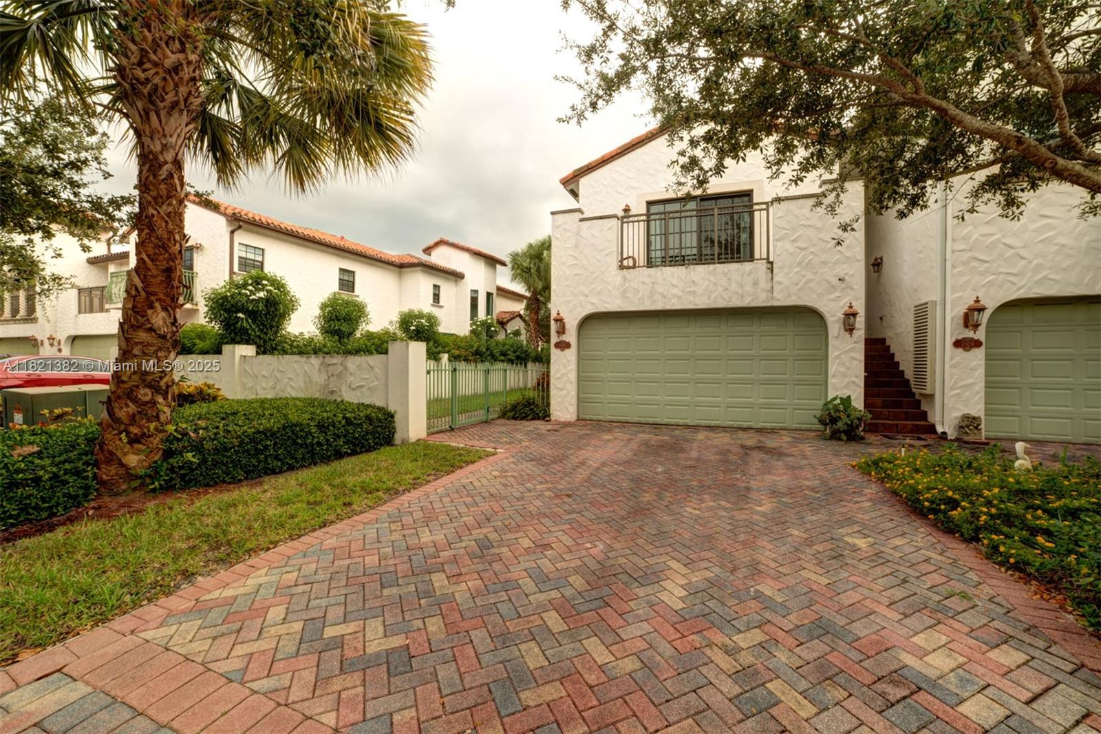 2916 Hidden Harbour Ct