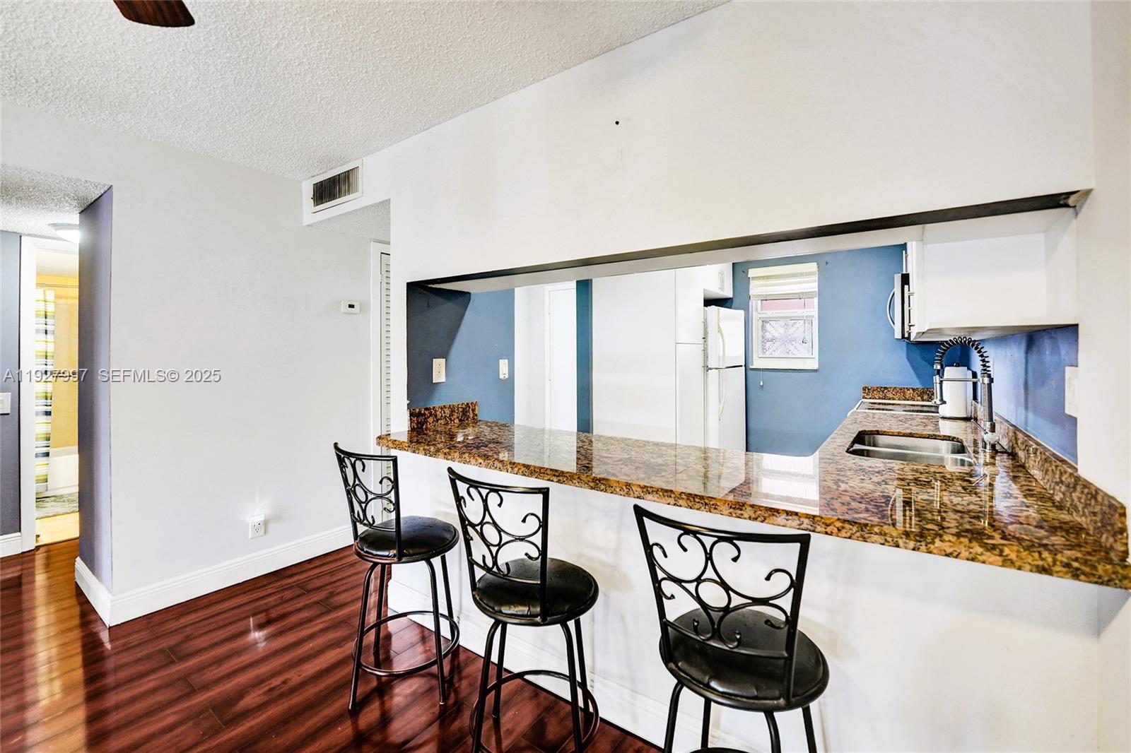 View photos, virtual tours, details... 7610 Stirling Rd 207C